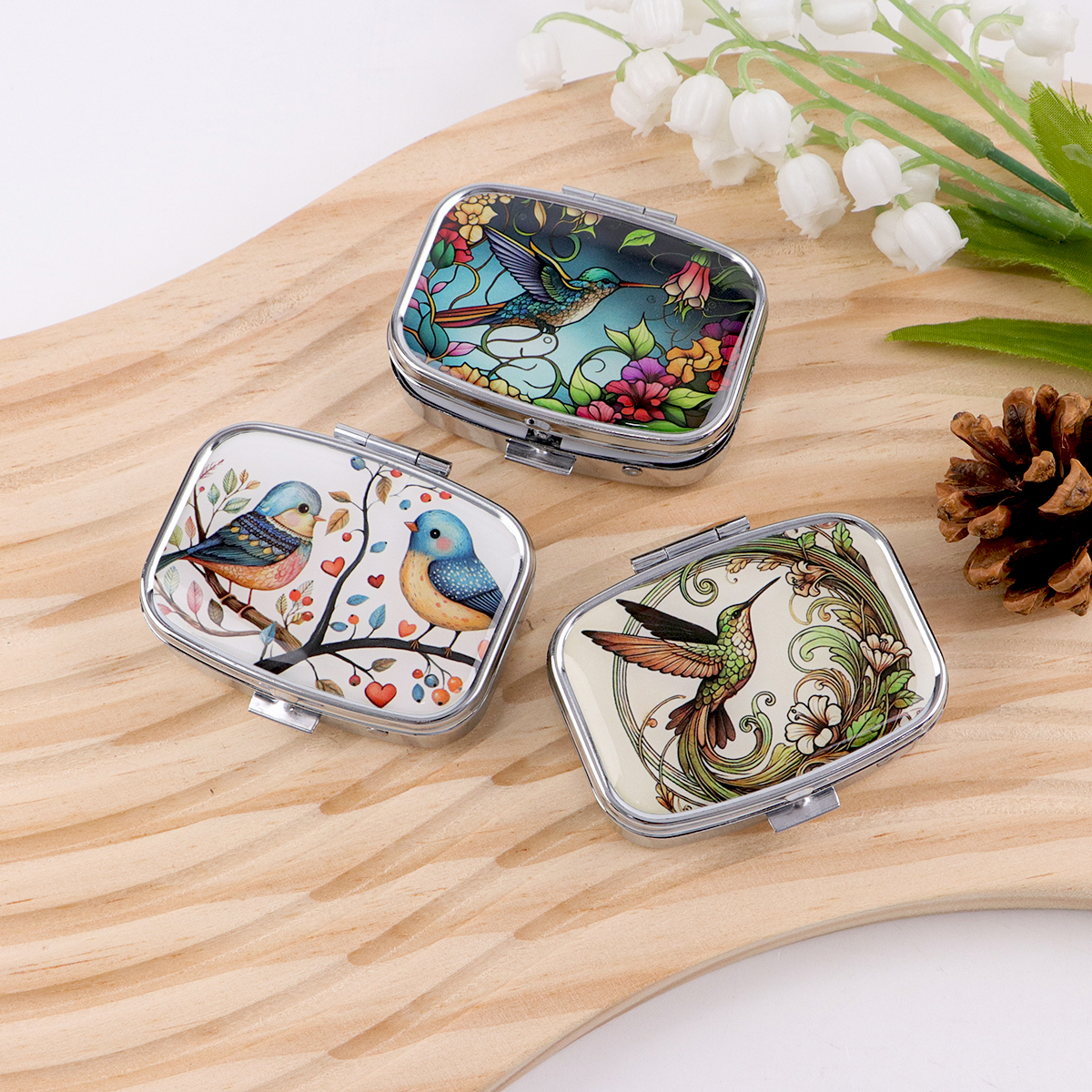 Cute Bird Cartoon Travel Pill  – Travel Accessories Box recenzja i cena
