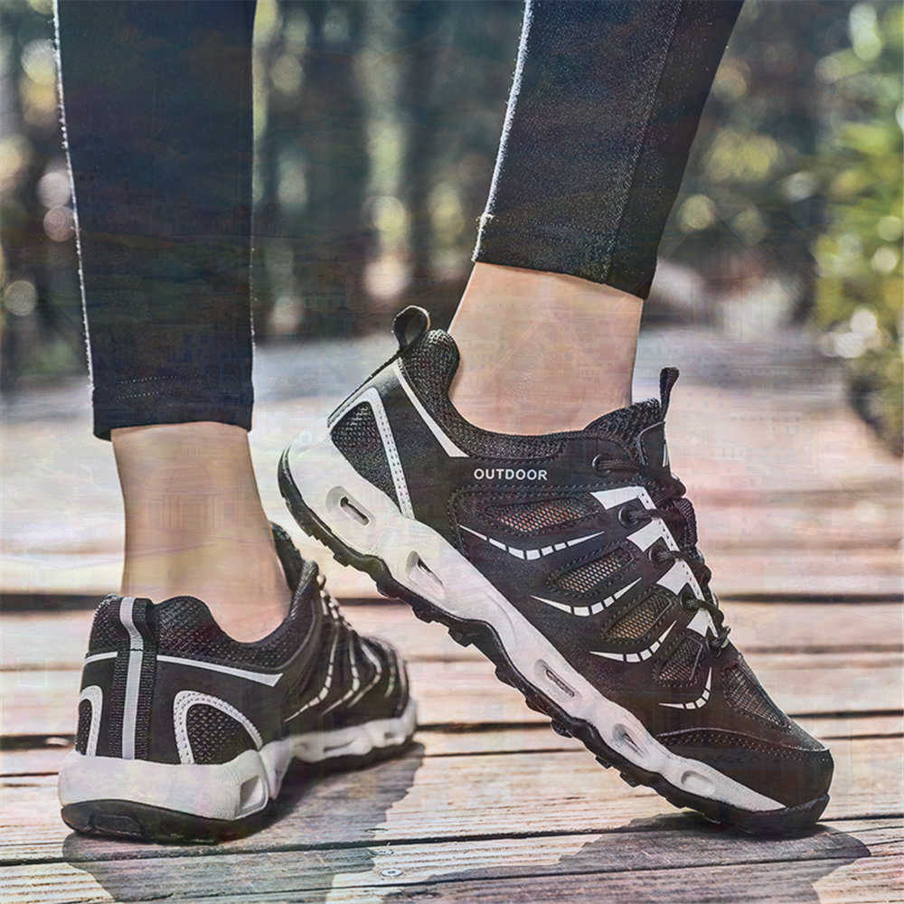 Sumer Round Tip Silver Sneaker – Travel Accessories Canada recenzja i cena
