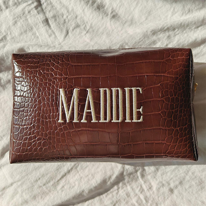 Embroidered Croc Makeup Bag Pe – Travel Accessories Ideas recenzja i cena